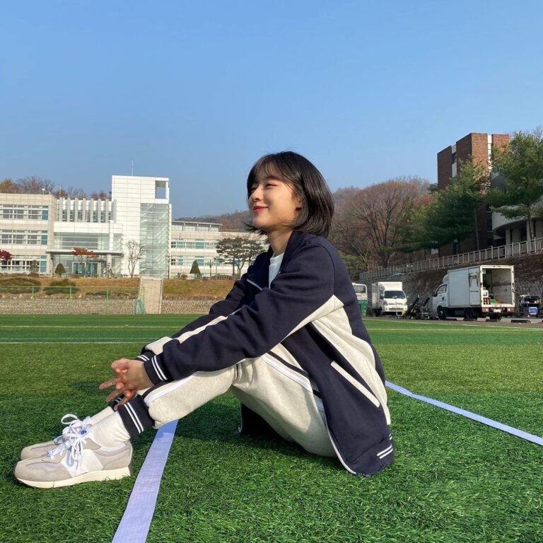 Kang Min-ah Instagram - 🤍💙