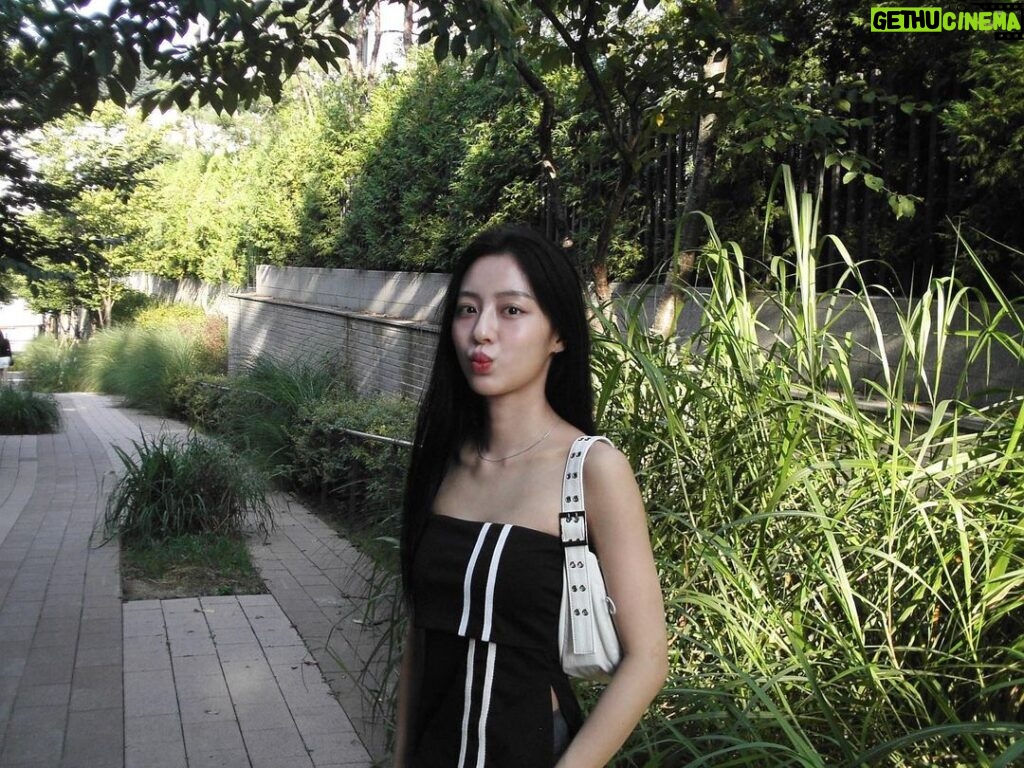 Kang Min-ah Instagram -
