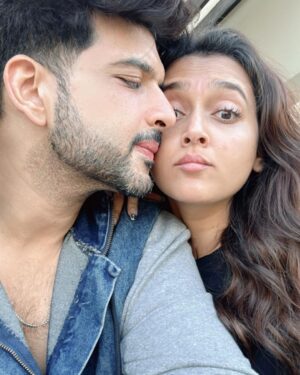 Karan Kundrra Instagram - for the simplicity you bring to my chaotic life.. for the immediate calm you exude to my treacherous day.. for being the responsible answer to my outlandish claims.. for just you and I.. happy Valentine’s