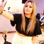 Karina 'La Princesita' Instagram - Hoy comienzan los acústicos y esto fue parte de los ensayos para tener todo lindo para hoy!!!! Hay una mala que la voy a contar ahí pero sé que me van a bancar!!! Xq siempre lo hacen. Gracias por eso. Se viene la trastienda y esto fueron los ensayos ❤️