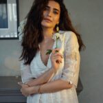 Karishma Tanna Instagram – Sunday Feels 🤍

Outfit @devnaagri 
Jewellery @sangeetaboochra @aquamarine_jewellery 

Stylist @stylebysaachivj 
@shefali_hairstylist.81 
@mourya