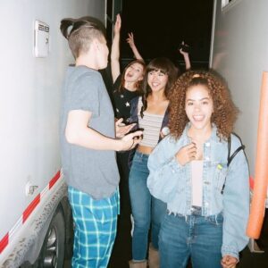 Katie Douglas Instagram - bts bits from a show
.
.
.
.
@gngbts #ginnyandgeorgia
