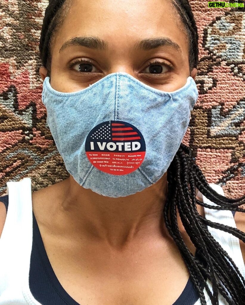 Kelly McCreary Instagram - I did it! #IVoted! What a rush! One of the great things about this voting season is that we have so much time to share all of these moments! It’s so exciting g to see the massive turnout to #voteearly! 🗳 And I love seeing all your stickers, I love seeing you #partyatthepolls, and I love hearing about your #votingplans! Keep tagging me in your voting posts! ❤️ And let me know if you passed your time in line listening to @wednesdaymorningpodcast 🤗 Last day to vote is Tuesday 11/3, so get on out there! And take some folks with you! #EveryVoteCounts #CountEveryVote #PowertothePeople #BidenHarris #Yeson16 #YesonJ #NoOn25