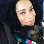 Kelly McCreary Instagram - TGIF amirite? What are y’all’s weekend plans?? Mine look a little like Motown’s current situation. 😴😴