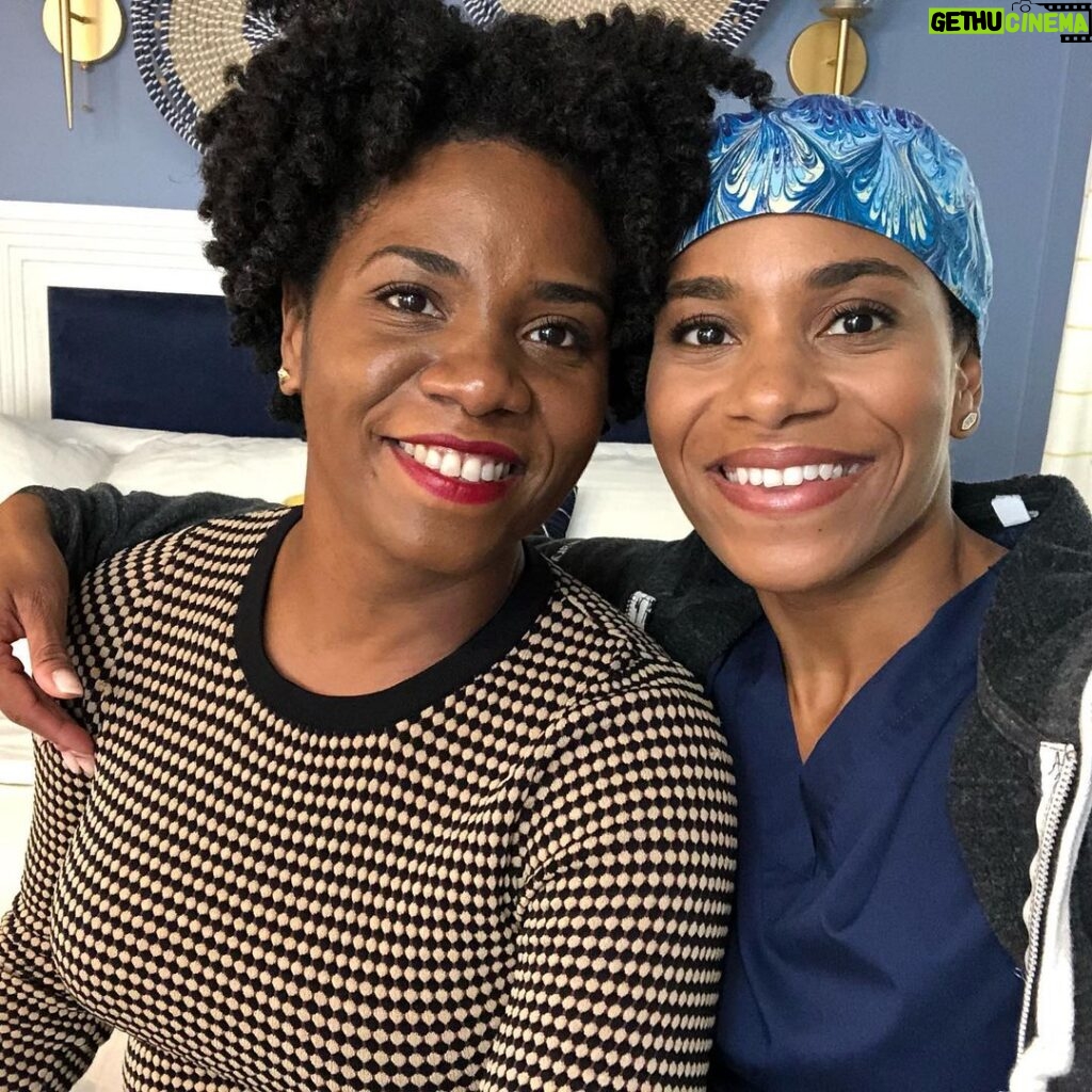 Kelly McCreary Instagram - On this day, some... years ago, my first idol, my first hero was born. I was later blessed to be born into a home already filled by her light, her trailblazing spirit, and her infectious enthusiasm for LIFE! Most of the things I became interested in as a kid— ballet, playing the flute, singing— I only did because I wanted to be more like her. ❤️ To this day, she is still inspires me and her joie de vivre is still catching. It’s not too late to wish my sister @cmccrearyyoga a HAPPY BIRTHDAY!!!! I love you, seester!! 🎂🎂🎂🎉🎉🎉