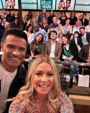 Kelly Ripa Instagram - First day. First show. First selfie. 
So the adventure begins!