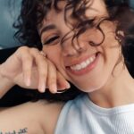 Kiana Madeira Instagram - It could all be so simple 🦋