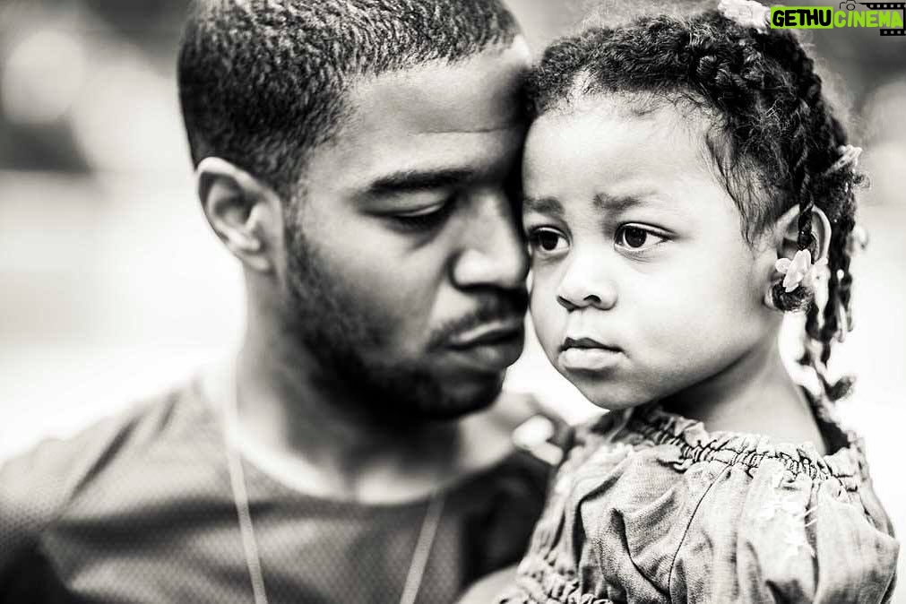 Kid Cudi Instagram - Daddy and Vada 2013 (Vada was 3 years old here). Forgot the photographer but he was mad cool. This was for a magazine shoot I had. I brought my whole fam w me becuz Vada was in town visiting and I wanted her to see what Daddy did for a living ☺️ this is a very powerful picture and def represents our bond forever. I remember these times havin a lil munchkin followin me around everywhere haha man, shes 13 now, bout to start high school next year and I couldnt be more proud. My angel baby 🥹🥹😘😘 LOVE U VADA!! ✨💕🤘🏾