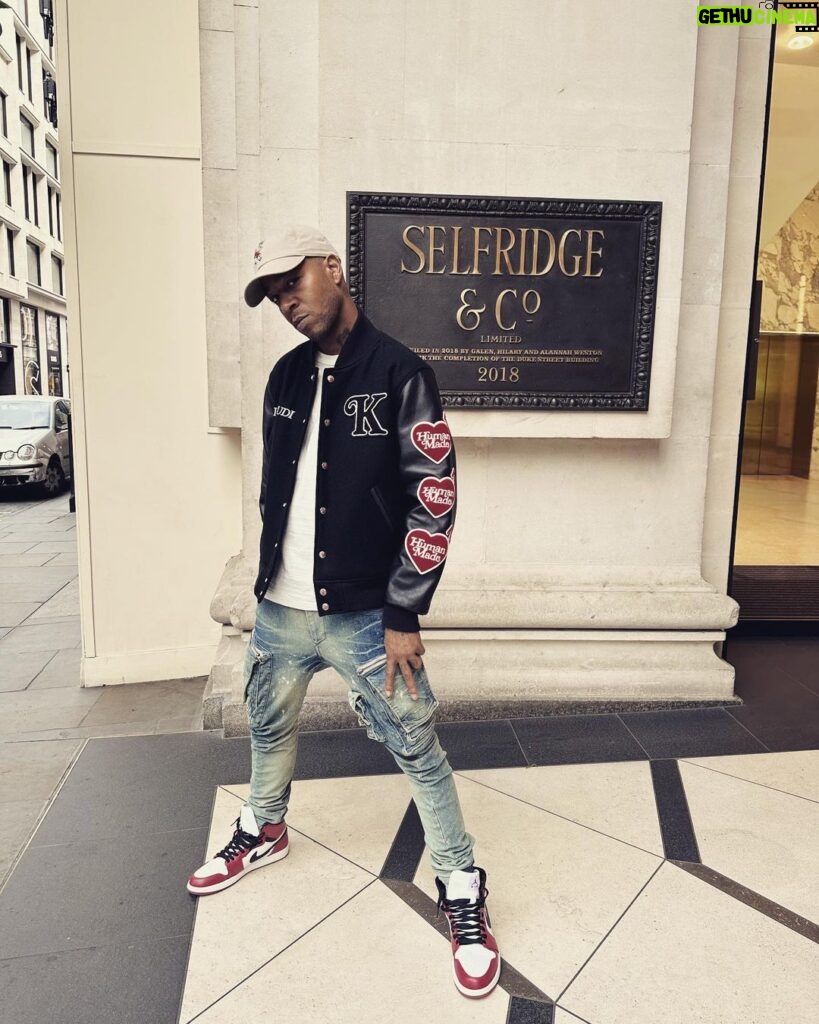 Kid Cudi Instagram - Had a dope meeting at Selfridges today @theofficialselfridges Members Of The RAGE will officially hit their stores in July. I cant fuckin believe this man. Havin my brand in stores is something I couldnt imagine happening for me. If you keep workin hard and put your heart into something, the results will blow your mind. DREAM BIG. More news about other stores carrying MOTR comin soon. #membersoftherage