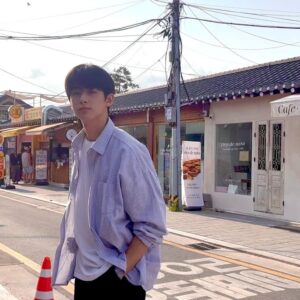 Kim Min-kyu Instagram - 그해여름은..