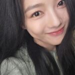 Kim You-jung Instagram - 부지런하지 못한, selfie 생활 땨!