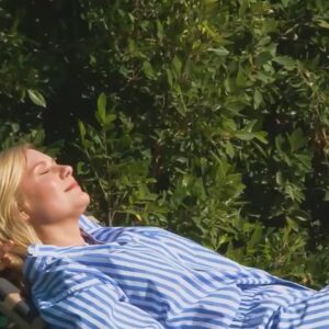 Kirsten Dunst Instagram - It’s 💚 #muboo @entireworld