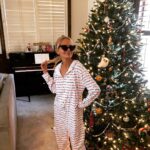 Kristin Chenoweth Instagram - It's beginning to look a lot like Christmas... and I have a lovely way to celebrate! 🎄✨ I've signed a bunch of #ALovelyWayToSpendChristmas CDs & I want you to have one!! Enter for a chance to win at the link in my bio ❤️