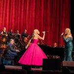 Kristin Chenoweth Instagram - we all love you endlessly, @wickedschwartz 💗 look at the impact you’ve had!! Photographed by Emilio Madrid @emiliomadrid Evan Zimmerman @evzmm Jenny Anderson @jennyandersonphoto Celebrating @wickedschwartz Produced by @creativepartnersproductions Presented by @metopera #MetOpera The Metropolitan Opera