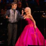 Kristin Chenoweth Instagram - we all love you endlessly, @wickedschwartz 💗 look at the impact you’ve had!! Photographed by Emilio Madrid @emiliomadrid Evan Zimmerman @evzmm Jenny Anderson @jennyandersonphoto Celebrating @wickedschwartz Produced by @creativepartnersproductions Presented by @metopera #MetOpera The Metropolitan Opera