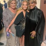 Kristin Chenoweth Instagram - What an honor it was to be part of How Great Thou Art: A Sacred Celebration with @mspattilabelle, @sandipattyp, @theamericanpops, and many many more!! Who tuned in last night on @pbs?! 🖤 if you missed it, you can catch the show on PBS passport or check your local listings for reruns!