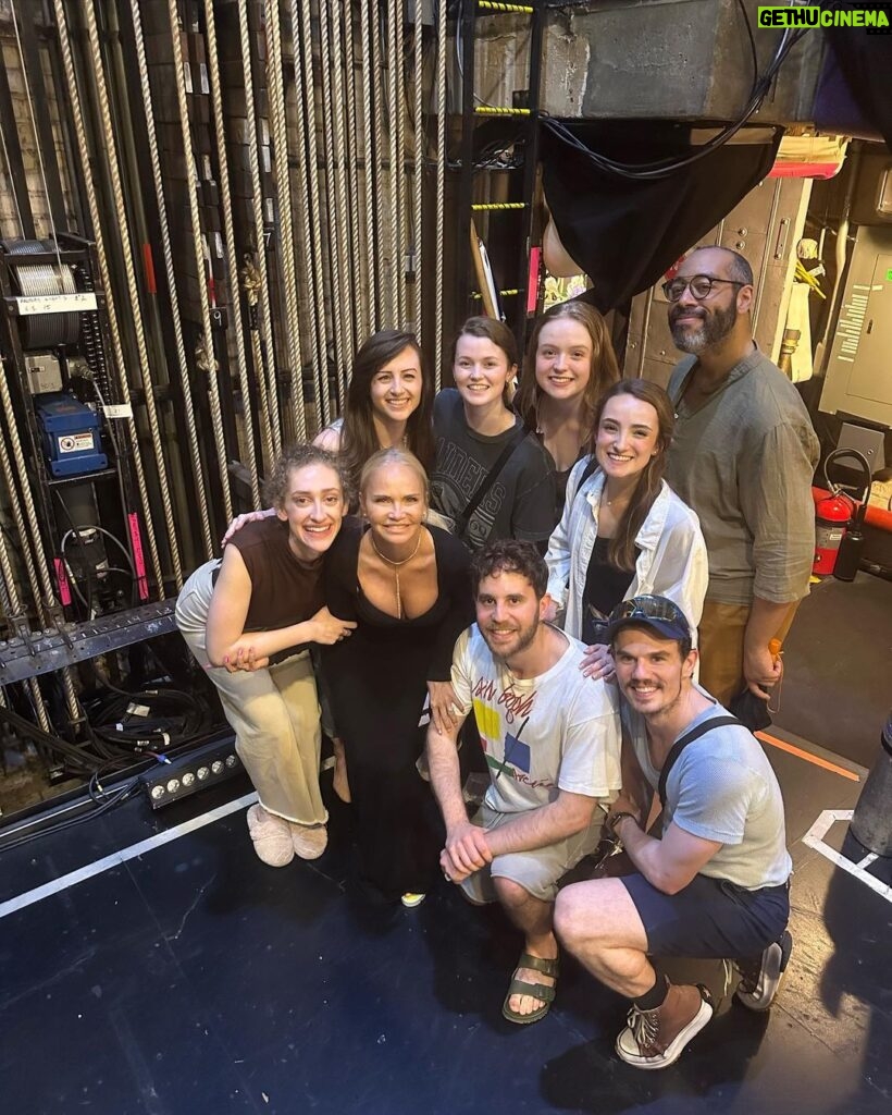 Kristin Chenoweth Instagram - You have three weeks left to see @paradebway ! @michaelarden you are a genius. The cast led by @bensplatt & @micaela_diamond, the musicians, the crew! Bravo!