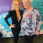 Kristin Chenoweth Instagram - Oh what a night in Oklahoma ❤️ thank you to @blakeshelton for having me among these fellow okies!! We raised almost $800k for the @countrymusichof! Oklahoma is all for the hall! Hair: @jgarrett_lemmons Makeup: @matwulff BOK Center
