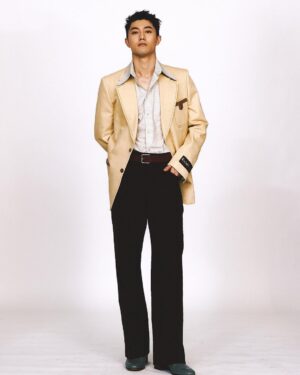 Kwak Dong-yeon Instagram - Best의 B 🤍
@esquire.korea 
@xxdonghui 
@zyobb 
@kimvenchy 
@dakyeomeee 
@i_________i__________i_____ 
@kwakdongyeon0 
@h_and_ent