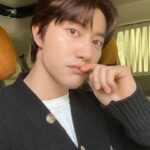 Kwak Dong-yeon Instagram - 봄 냄새 풀풀