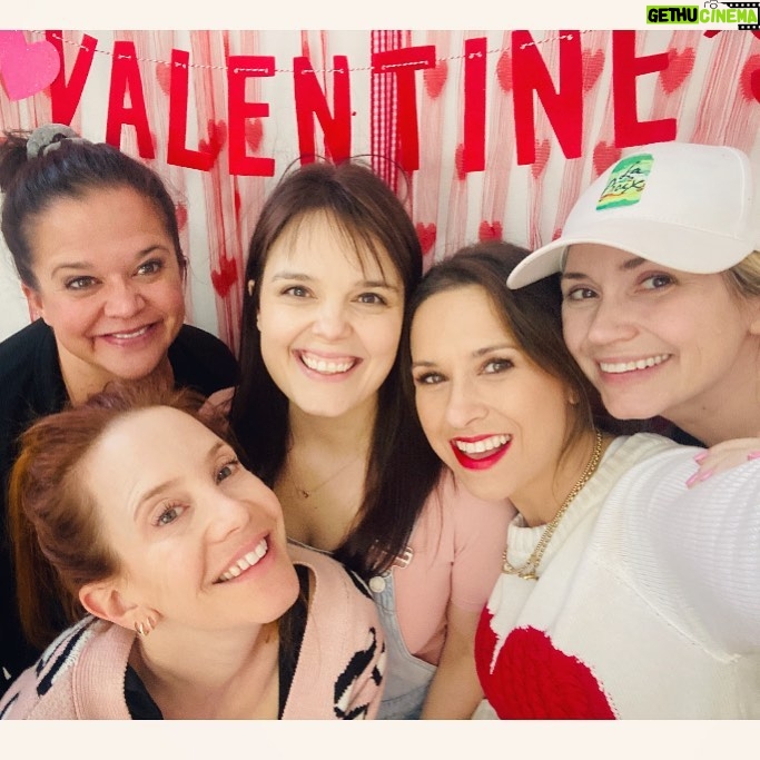 Lacey Chabert Instagram - When you have a Valentines party for the kids and it ends up turning into a Galentines party for your friends and sister ❤️