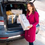 Lacey Chabert Instagram - #ad Gifts wrapped ✔️ Cookies baked ✔️Bags packed ✔️ Ready to hit the road! Whether you want to make sure your family car is running its best or are in the market for something new, @autotrader_com and @kbb_com are helping to make it easy this year with the best advice and tips on HolidayinDrive.com #HolidayinDrive