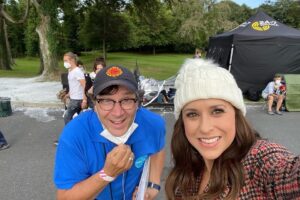 Lacey Chabert Instagram - Christmas at Castle Hart premieres tonight. Given the circumstances I won’t be able to live tweet. I didn’t know if I’d be able to talk about it much at all, but after a lot of thought, it became clear to me.  My sister was my biggest cheerleader and would want me to still celebrate my work. She’d be down right annoyed with me if I didn’t! In a strange twist of fate, one of the things that separates this Christmas movie from my other ones is that it actually features a beautiful relationship between two sisters. While we were filming I thought about Wendy many times as the character of Margo reminded me so much of her. On our first meeting I told our wonderful director @scainprod about this. Wendy was the funny one. She was always the first one to have some outlandish plan that usually got us into a little bit of fun trouble and had us laughing so hard tears rolled down our cheeks. Margo reminded me of her and @alihardiman brings this  character to life in the most perfect way! I also want to honor and celebrate our incredible cast and crew and everyone at Hallmark channel who worked SO hard on this project. Filmmaking is truly a collaboration and I appreciate every single person who made this delightful movie happen. 

So tonight, I’d like to dedicate this movie to my sister and let it serve as a tribute to her beautiful life. If you watch, I hope it makes you laugh and brings you some Christmas cheer. I hope you’ll hug your loved ones tight as you enjoy the movie. Thank you for your continued support. My love to you all! ❤️ @hallmarkchannel tonight 8/7c