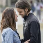 Lacey Chabert Instagram - Sweet Carolina starts on the East Coast in just ten minutes on @hallmarkchannel Come live tweet with us over on Twitter! Use the hashtag #SweetCarolina Hope you enjoy the movie! Thank you so much for the support 🌸