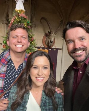 Lacey Chabert Instagram - #AMerryScottishChristmas premieres tonight! Making this special movie was such a wonderful experience and I really hope you enjoy it! Let me know if you catch all of the Party of Five references ;) @hallmarkchannel 8/7c #countdowntochristmas