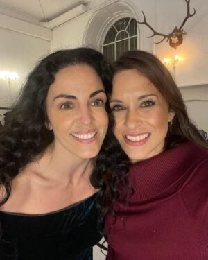 Lacey Chabert Instagram - #AMerryScottishChristmas premieres tonight! Making this special movie was such a wonderful experience and I really hope you enjoy it! Let me know if you catch all of the Party of Five references ;) @hallmarkchannel 8/7c #countdowntochristmas