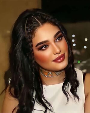 Layali Dehrab Instagram - ‏-♥️

‏مروا مثل فصل الشتاء كونوا مطر كونوا غيوم،كونوا أشيـاء تزرع فينا الفرح