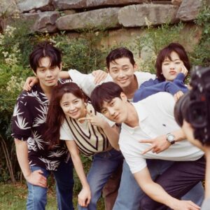 Lee Joo-young Instagram - 우리 IC 팀🌰❤️‍🔥

#청춘MT #이태원클라쓰