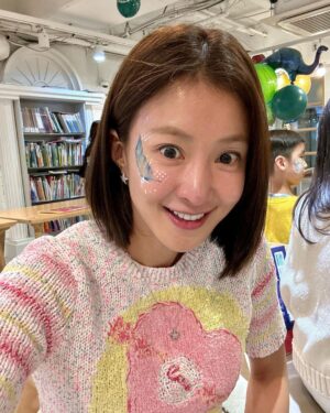 Lee Si-young Thumbnail - 61.2K Likes - Top Liked Instagram Posts and Photos