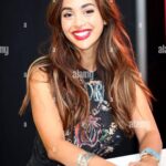 Lindsey Morgan Instagram - A Christmas Miracle! She got her IG back 😚🤍 Thank you for all the prayers, vibes and light during this difficult time of disconnection What did I miss?? ((Thank you @lindseymorgancloset for showing me these cute pics from the German ComicCon))