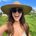 Lindsey Morgan Instagram - Happy to be here 👋🏽