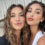Lindsey Morgan Instagram - Birthday blessings & gratitude ✨🙏🏽 Sending so much love & light to y’all 🙏🏽✨