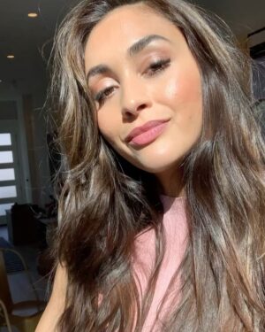 Lindsey Morgan Instagram - Press Day for SKLIN3S ft. Rose’
Dec.18th in select theaters & VOD
Order today on AppleTV
Link in the bio
.
.
.
Thank you to the ATX Glam team for helping get out of sweats for the first time in 9 months...btw back in sweats as I type this ♥️
@styleswithange 
@laurenandersen