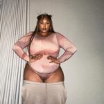 Lizzo Instagram - EASY SNATCH-CESS! THIS BODYSUIT IS CALLING UR NAME! @yitty <——— U KNO U WANNA😚
