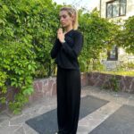 Lyudmila Chebotina Instagram - В объективе @danaya_pavlovskaya ❤️