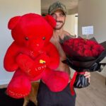 Maddy Burciaga Instagram - Happy Valentine’s Day ❤️🌹 Je t’aime ma moitié @benji_samat pour toujours ♾️ ps : la dernière photo c’est ma favorite 🙊👀 Dubai, United Arab Emirates