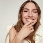 María Valverde Instagram - 🌸 @paulareed_ MakeUp @paulasoroa Hair @jesusdepaula Style @cinditafigueroa Gracias @inchisandrose #DreamTeam #Happiness
