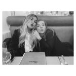 María Valverde Instagram – Paris & Friends (II).