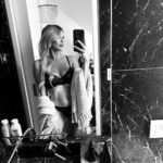 María del Cerro Instagram - 🖤🖤