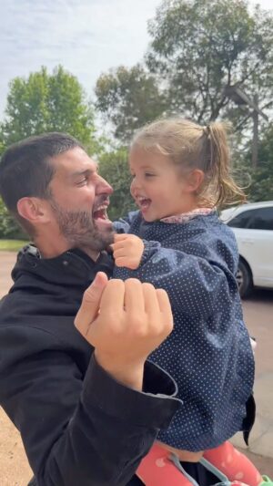 María del Cerro Instagram - Cuando venga Meme a 🇺🇾 no diré nada pero habrá señales 🤓😂🤪 💙💛💙