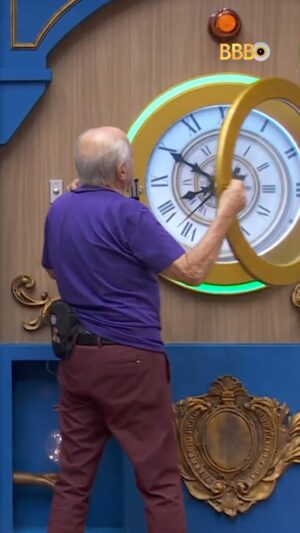 Marcos Veras Instagram - #BBB24 📹 • O @aryfontoura apertou o botão de desistência 😱 VOLTA AQUI, SEU ARY 🗣️ #RedeBBB