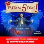 Marcos Veras Instagram - A gente até podia fazer uma piada de primeiro de Abril mas o @omarcosveras tá muito anjo pra gente mentir por aqui: FALTAM CINCO DIAS, Rio de Janeiro, e não é mentira! Nesta sexta-feira o musical mais Podre AND Premiado do Brasil estreia no RILDY! 🍳 TEMPORADA NO RIO: a partir de 5 de abril no @teatrocasagrande 🎫: ingressos no link da bio #musicalpodre #shakespeare #somethingrotten #broadway #algumacoisapodre #teatromusical #teatroemSP #teatroRJ #showtime #cultura Teatro Casa Grande