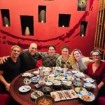Marcos Veras Instagram - Atores são vistos em restaurante japonês e se comportam como turistas. A quadrilha conhecida como DNA do Voucher registrou momentos de euforia antes de serem presos na operação Meterelhorê um Voucher ( contém ironia) Obrigado pela acolhida @ouesushi #cinema