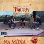 Marcos Veras Instagram - Declaramos oficialmente aberta a temporada do DEBOCHE no Rio de Janeiro! @omarcosveras, @georgesauma, @lailagarin e @tibioficiall estiveram no estúdio do #RJTV para tentar convencer os cariocas que vale a pena dar uma chance para a gente no @teatrocasagrande. Deu certo? Estamos te esperando! 🍳 CURTÍSSIMA TEMPORADA NO RIO: de 5/4 a 5/5 no @teatrocasagrande. 🎫: ingressos no link da bio #musicalpodre #shakespeare #somethingrotten #broadway #algumacoisapodre #teatromusical #teatroRJ #showtime #cultura #rj1 #rjtv #rjtv1 Teatro Casa Grande