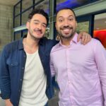 Marcos Veras Instagram - E ontem foi dia de invasão com o vigoroso e craque em BBB @gildovigor Com direito a selinho e tudo #vamoinvadirsuacasa #marcosveras #bbb24