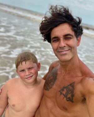 Mariano Martínez Instagram - Amo y agradezco a Dios poder disfrutarnos,te amo infinito ❤️